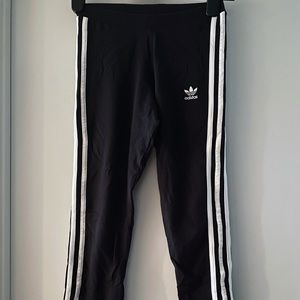 Adidas leggings. Size US XS, UK 6.
